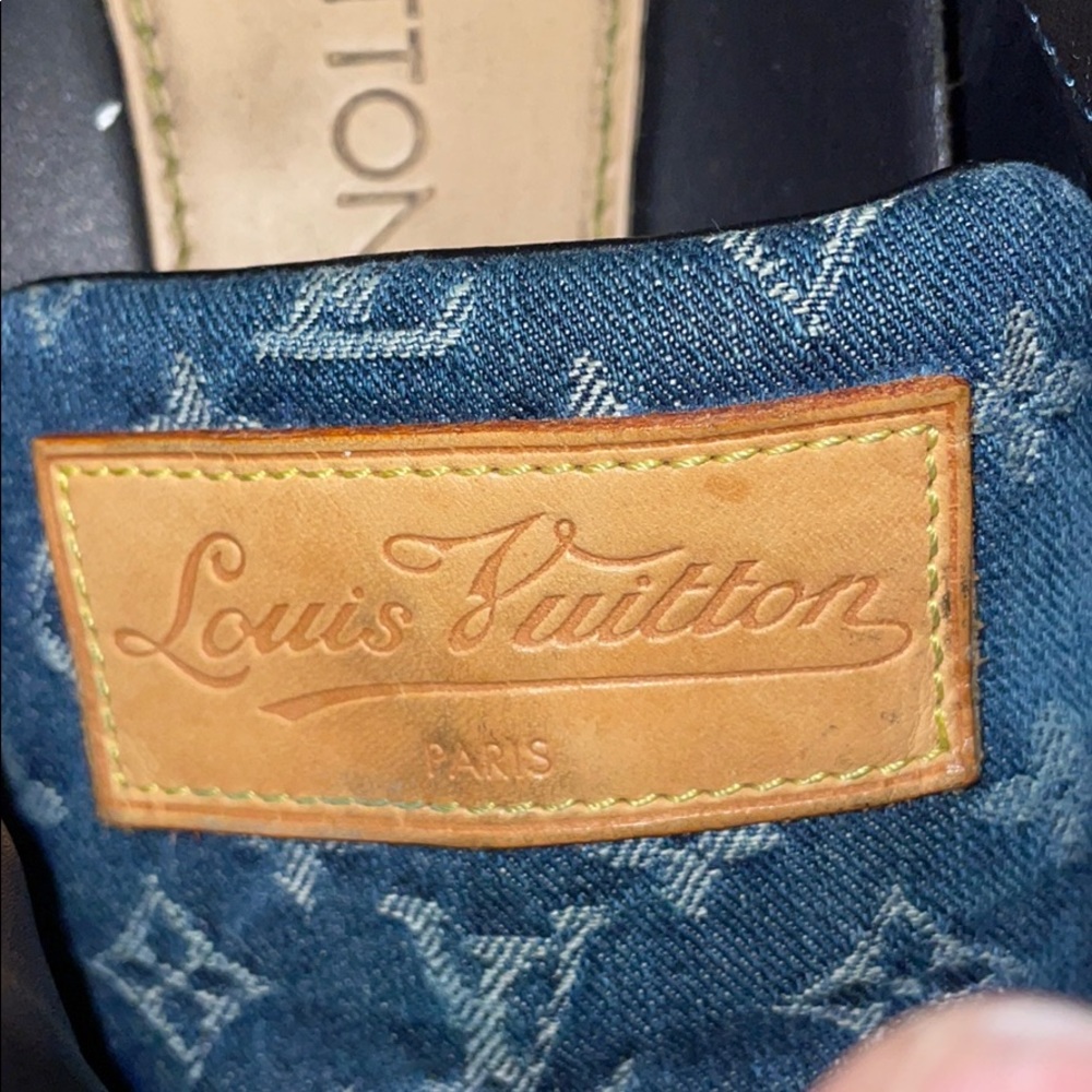 Louis Vuitton Men’s shoes - Picture 6 of 6